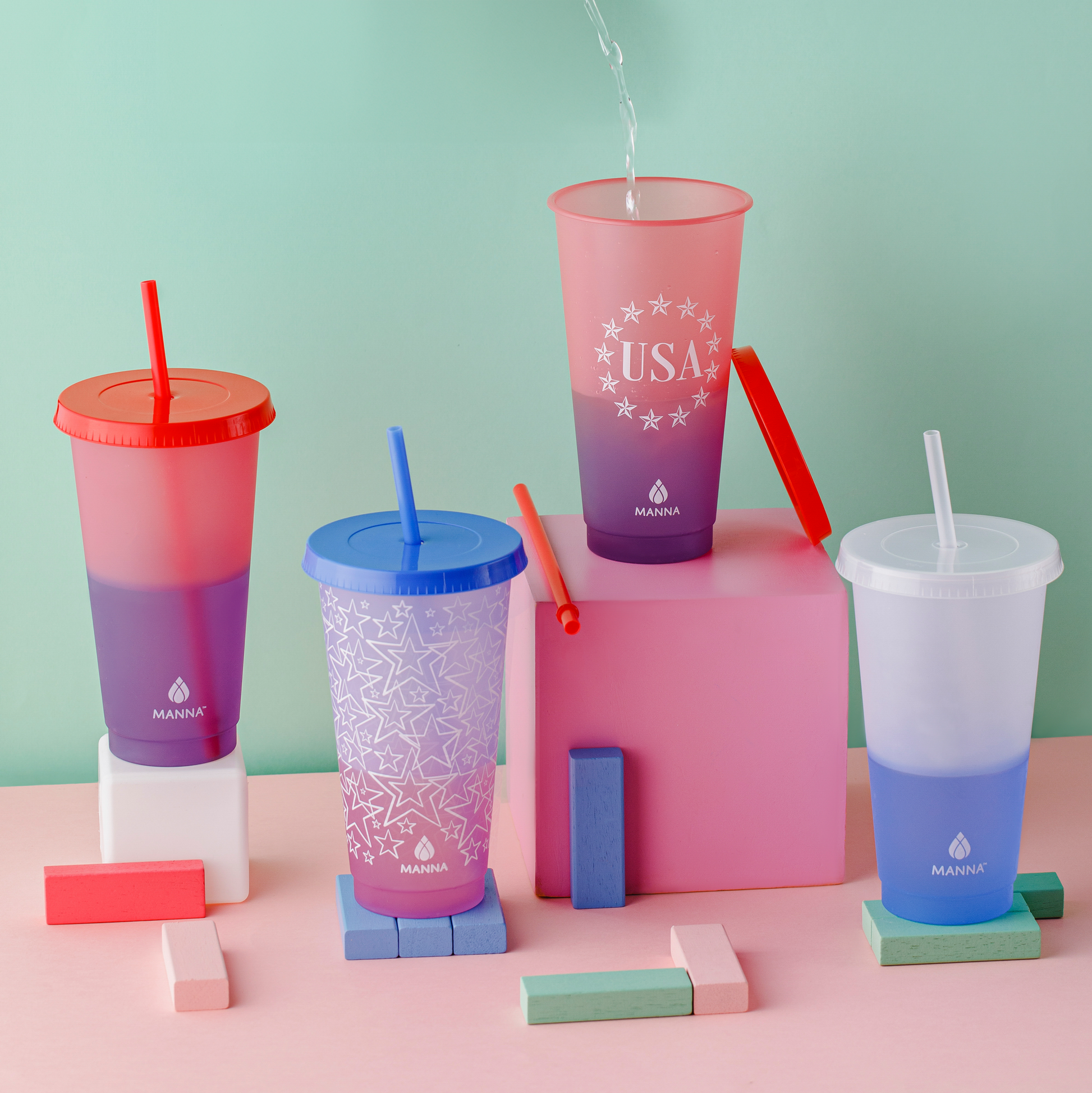 4pk-24-oz-patriotic-color-changing-cups-y0 156A0971-_1.png