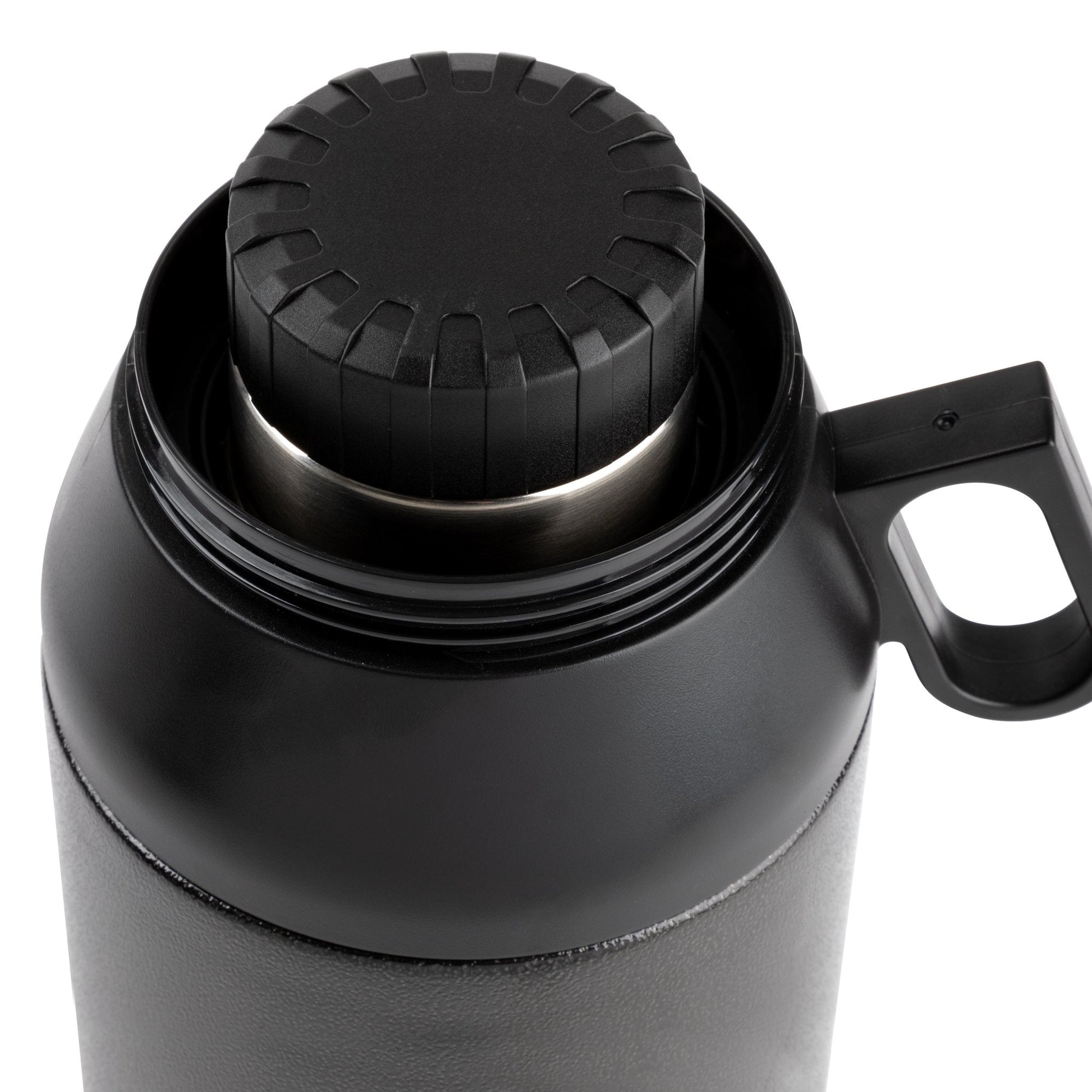 64-oz-stack-growler-b0 32699-WEB_05_52636609-521a-4e7e-b8db-ed464b138d17.jpg